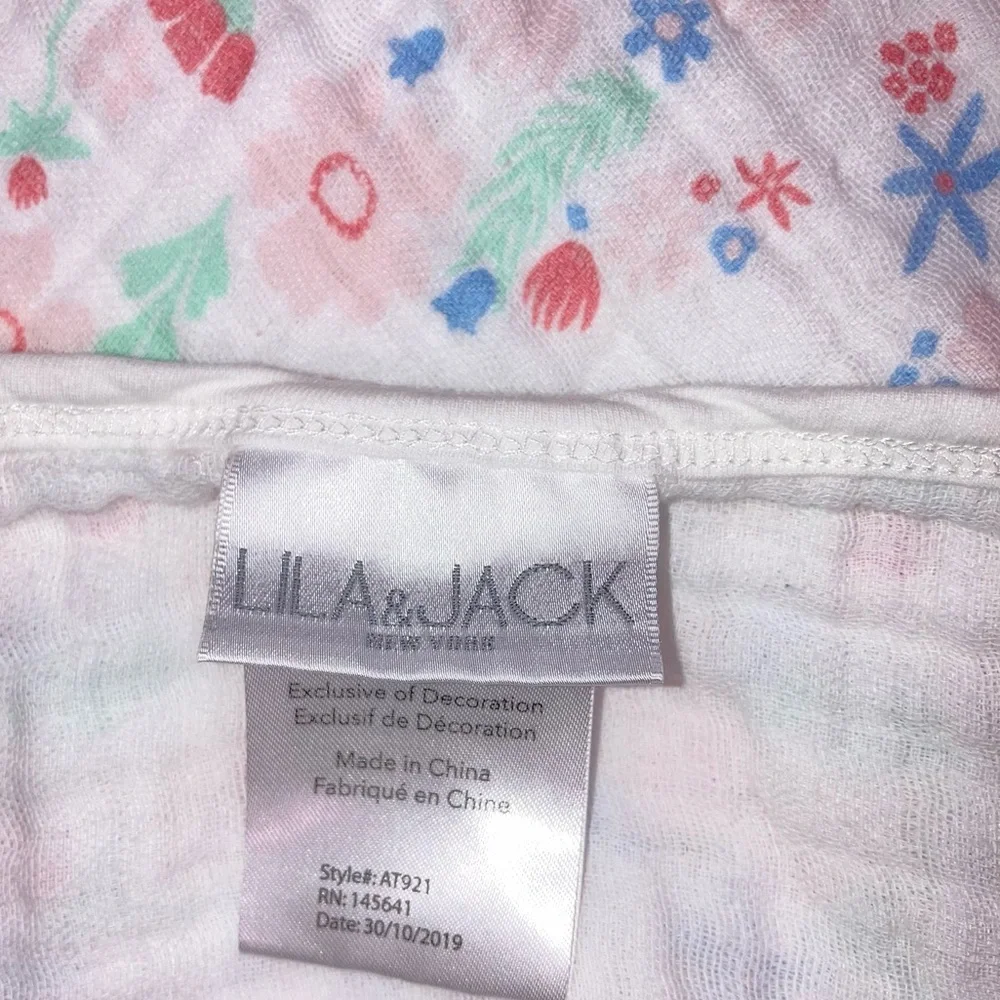 Lila & Jack brand new
